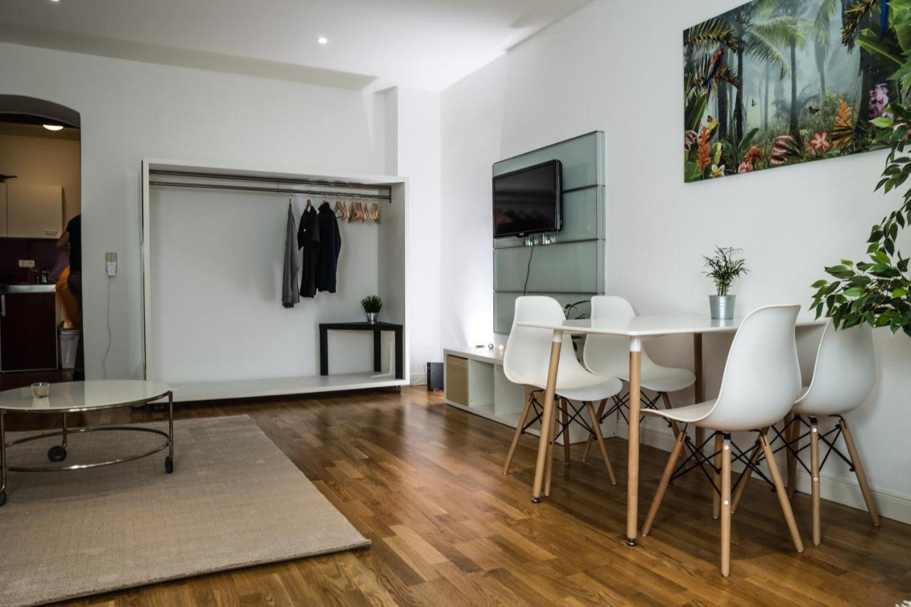 Full House Studios - The Jungle Apartment - Netflix, Wifi Inkl Leipzig Exterior photo